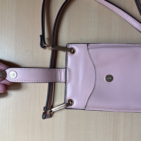 A New Day Cell Phone Crossbody Bag - Picture 4 of 5